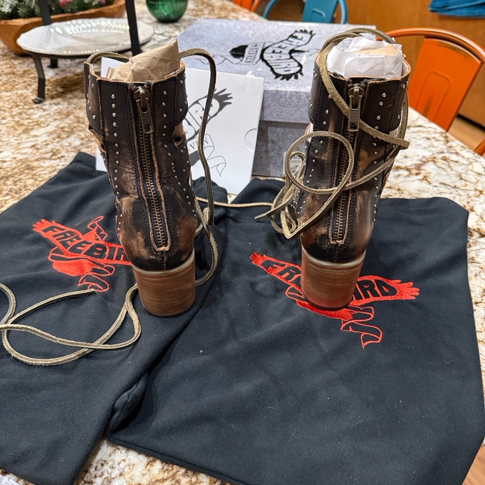 Freebird by Steven HAZEL Black Distressed Gladiator Sandals - Picture 8 of 12